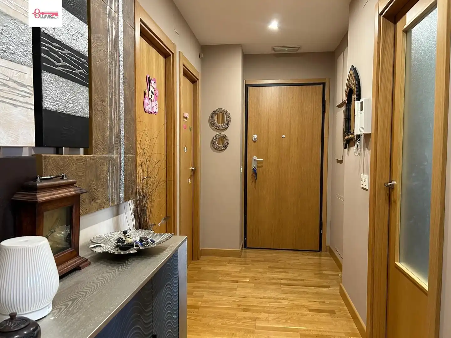 Wohnung zum Verkauf in Burgos mit Heizung, Parkett und Abstellraum