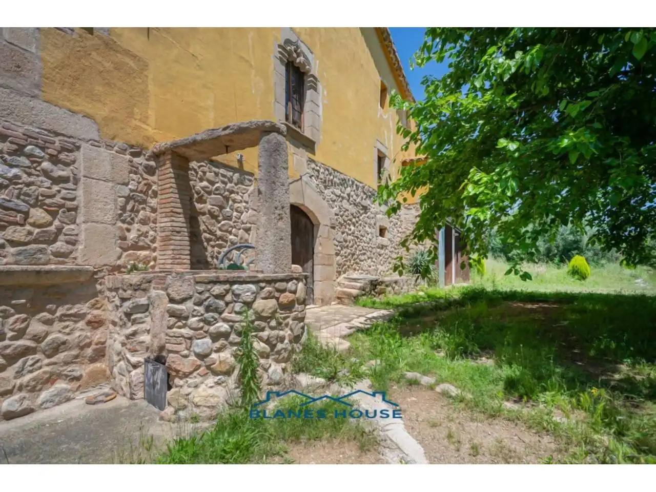 Außenansicht von Country house zum Verkauf in Riudarenes mit Terrasse und Schwimmbad