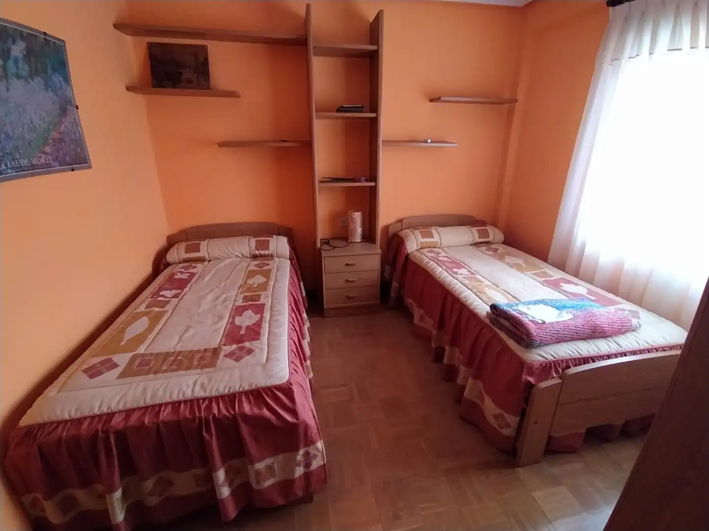Habitación de Piso en venta en Avilés con Parquet