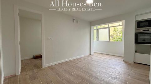 Foto 2 de Piso en venta en Dels Pins, Les Planes, L'Hospitalet de Llobregat