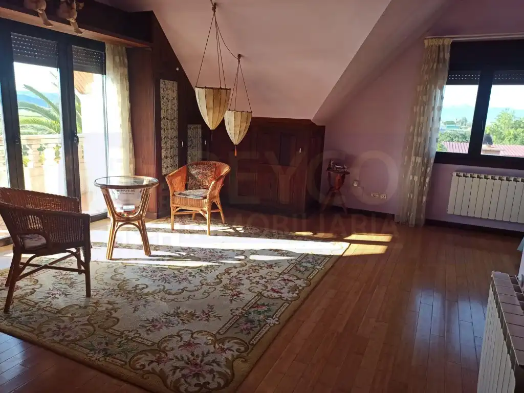 Sala de estar de Casa o chalet en venta en Nájera con Jardín privado