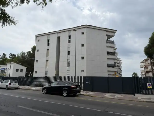 Flat with lift for sale in DIPUTACIÓ, imagen 2