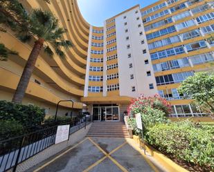 Vista exterior de Estudi en venda en Fuengirola amb Aire condicionat i Terrassa