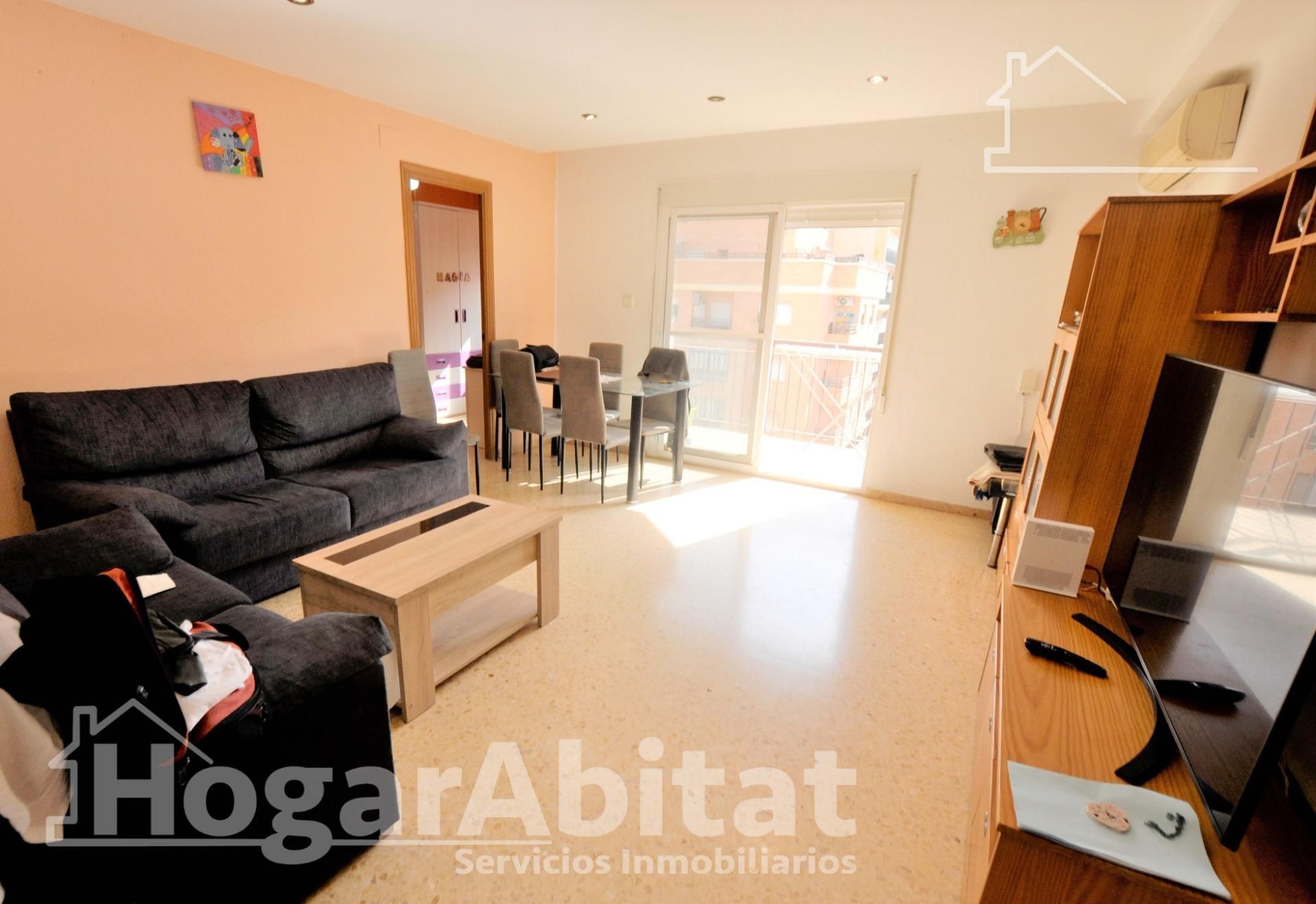 Living room of Flat for sale in Burjassot  with Air Conditioner, Heating and Terrace