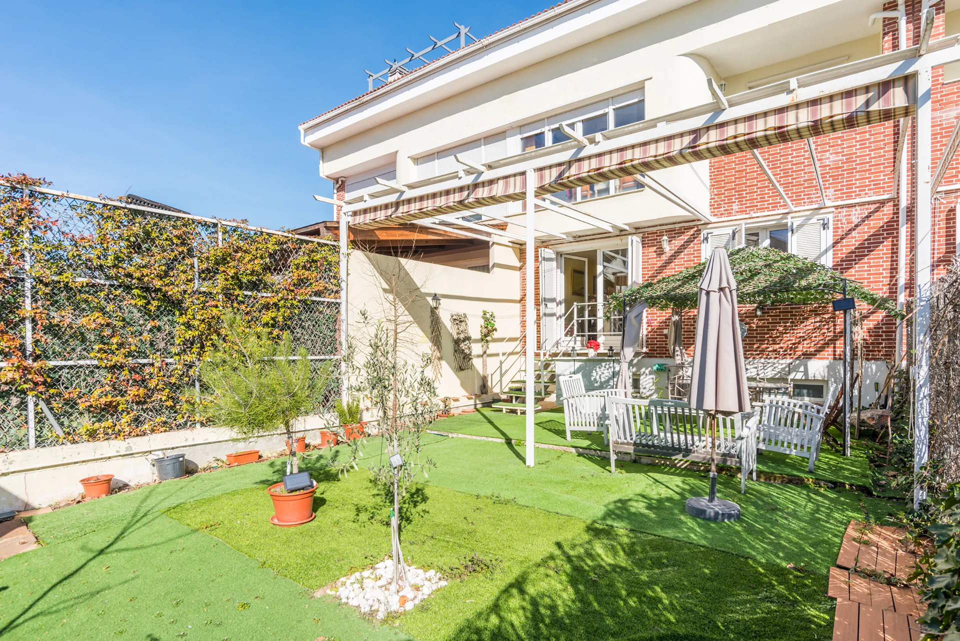 Terrace of Single-family semi-detached for sale in San Agustín del Guadalix  with Air Conditioner, Heating and Private garden