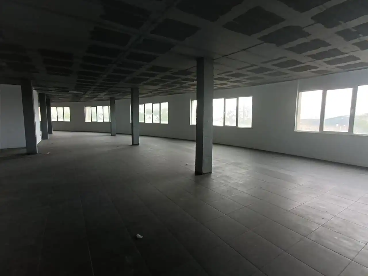 Local comercial en venda a Avinguda Cornisa 11, imagen 9
