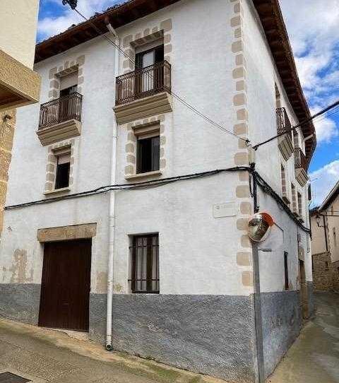 Foto 1 de Casa o xalet en venda a Calle Jerusalen, Artajona, Navarra