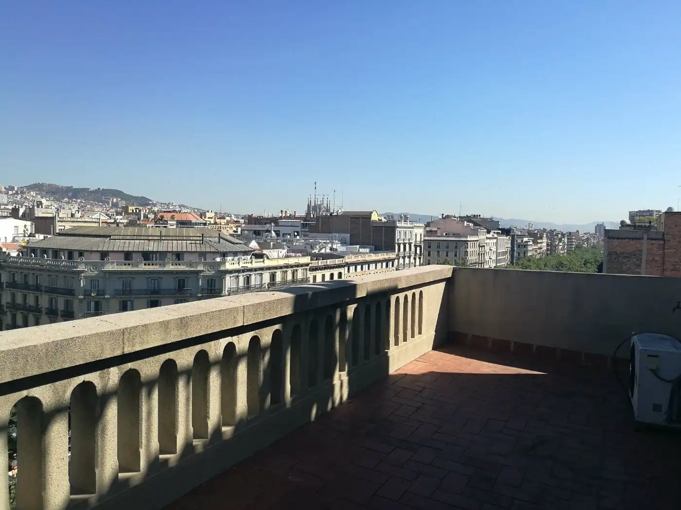 Terrasse von Büro zur Miete in Barcelona mit Klimaanlage und Heizung