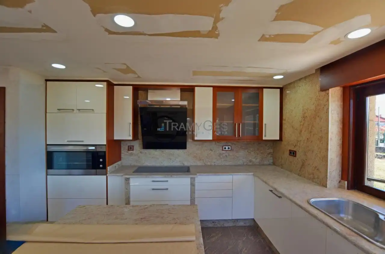 Villa mit Garten zum Verkauf in LUGAR A SALGOSA, imagen 11