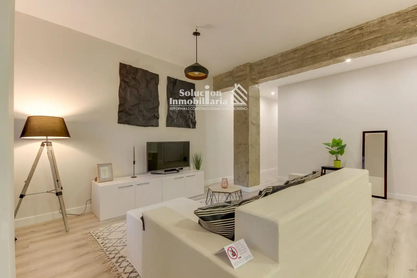 Sala de estar de Apartamento en venta en Salamanca con Calefacción y Trastero