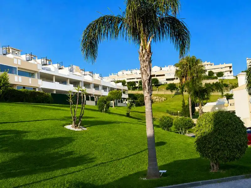 Wohnung mit Pool zum Verkauf in Bahía de Casares