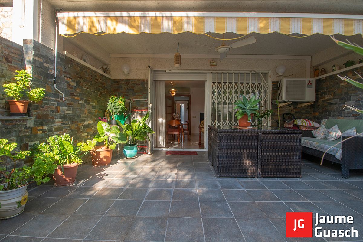 Single-family semi-detached for sale in Torredembarra  with Air Conditioner, Heating and Private garden