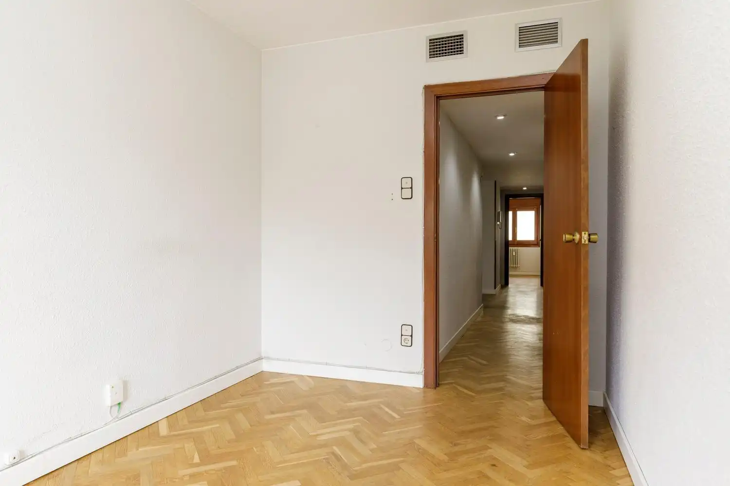 Flat for rent in Paseo LA MINA, 3, Paseo Independencia