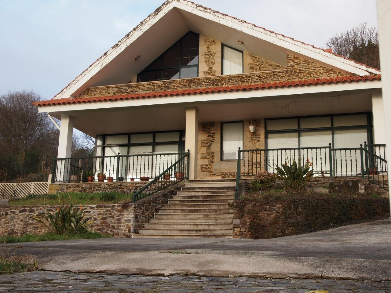 Exterior view of House or chalet to rent in Fene  with Heating, Private garden and Parquet flooring