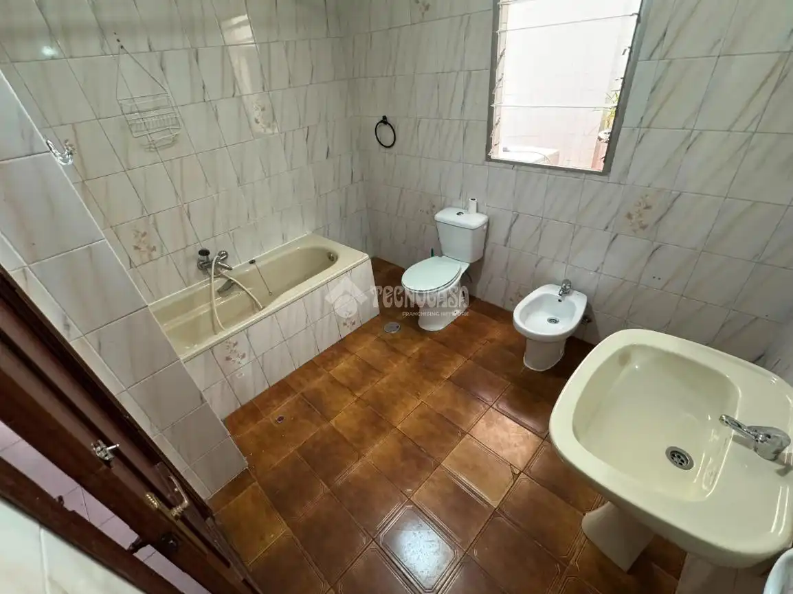 Casa amb terrassa en venda a Maria Auxiliadora - Barriada de Llera, imagen 27