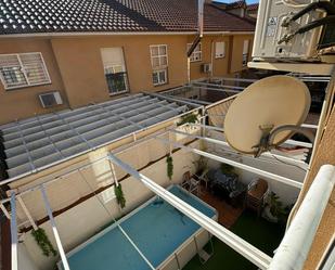 Terrassa de Casa adosada en venda en Badajoz Capital amb Terrassa, Piscina i Balcó