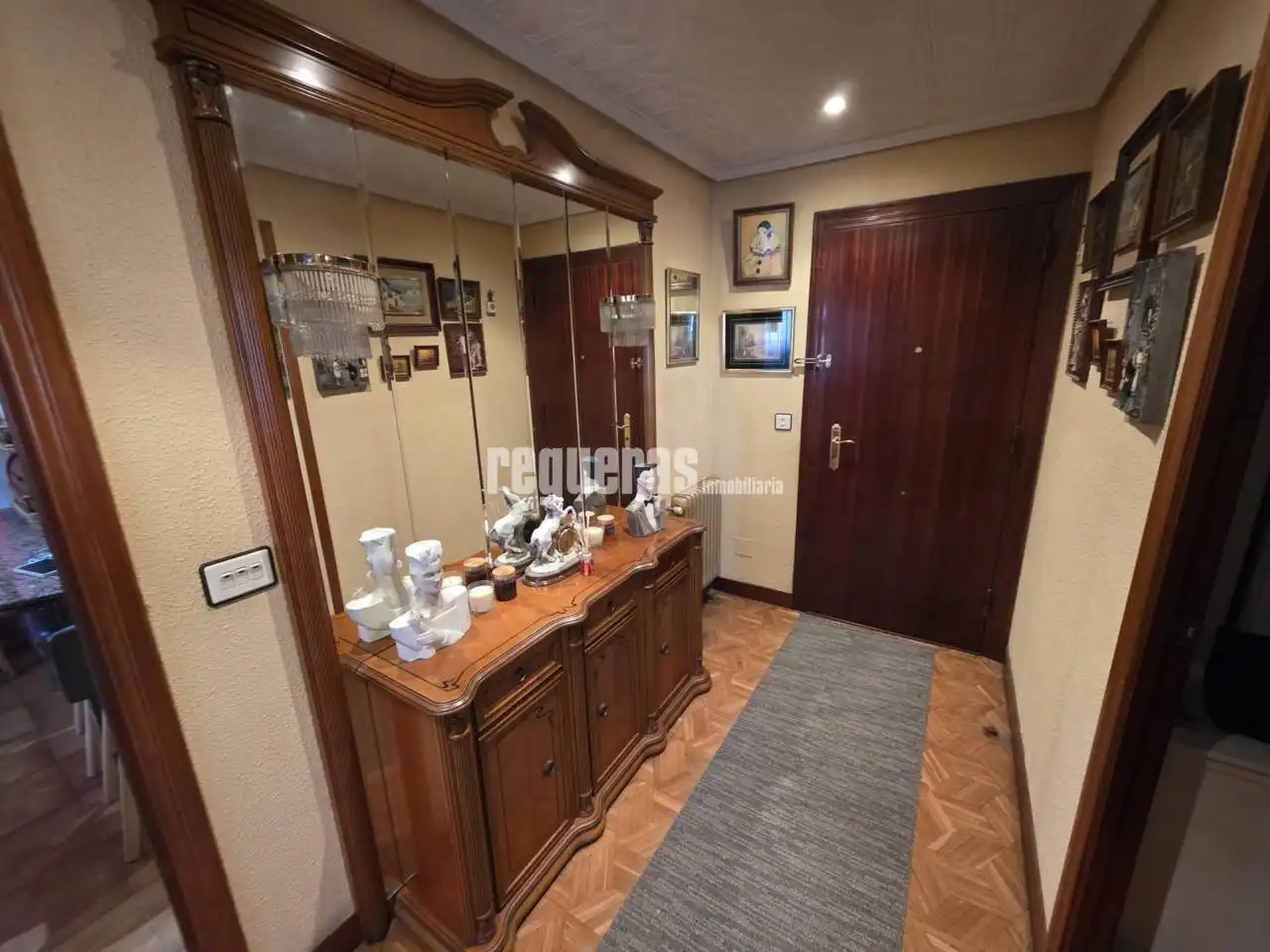 Ático en venta en Avilés con Calefacción, Parquet y Terraza
