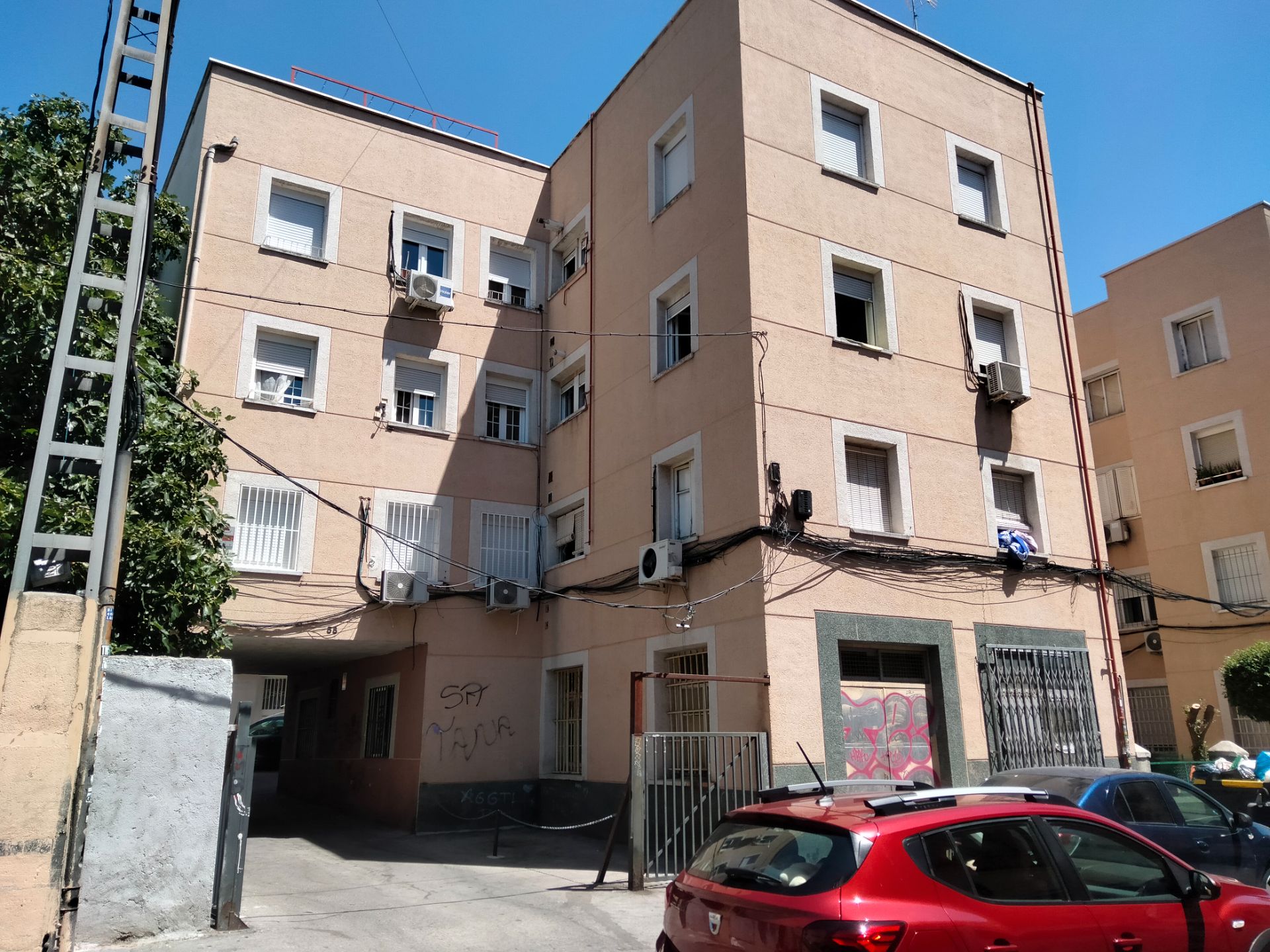 Pis en venda a Paseo de los Perales, 58, Puerta del Ángel, Latina