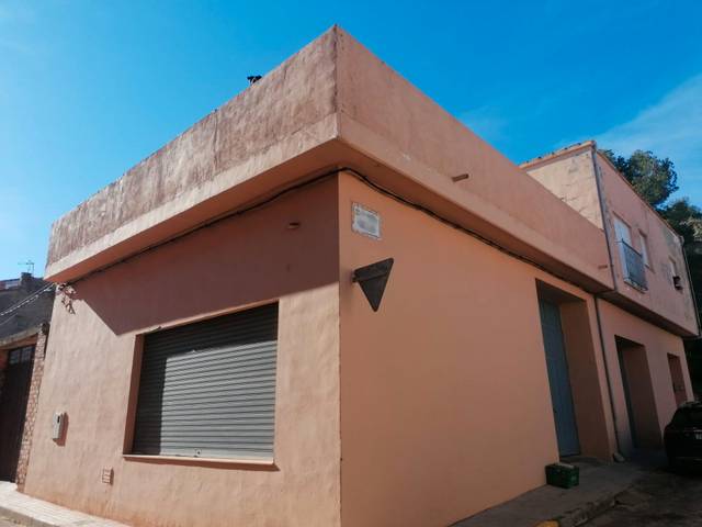 Casa-chalet en Venta en Montroi / Montroy