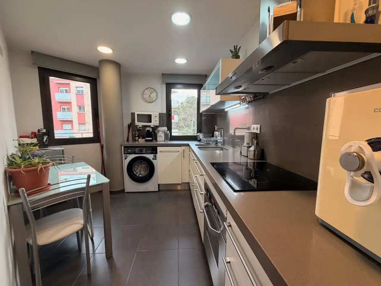 Kitchen of Flat for sale in Castelldefels