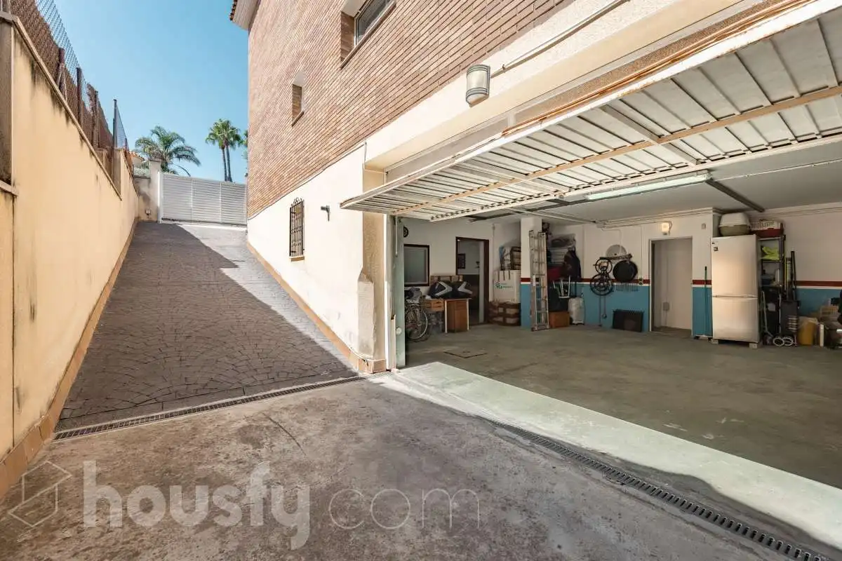 Vista exterior de Casa o chalet en venta en Calafell con Aire acondicionado, Calefacción y Jardín privado