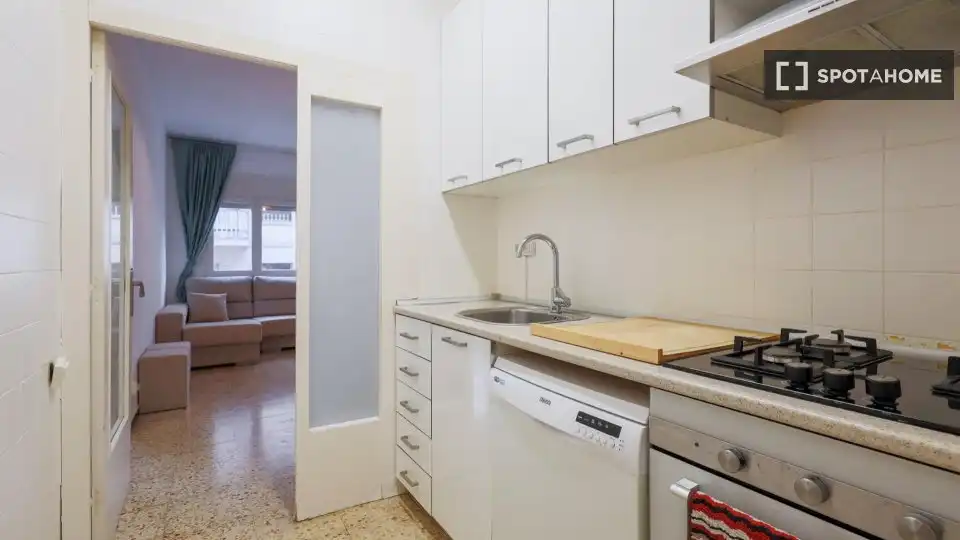 Cocina de Piso de alquiler en Barcelona con Aire acondicionado, Calefacción y Amueblado