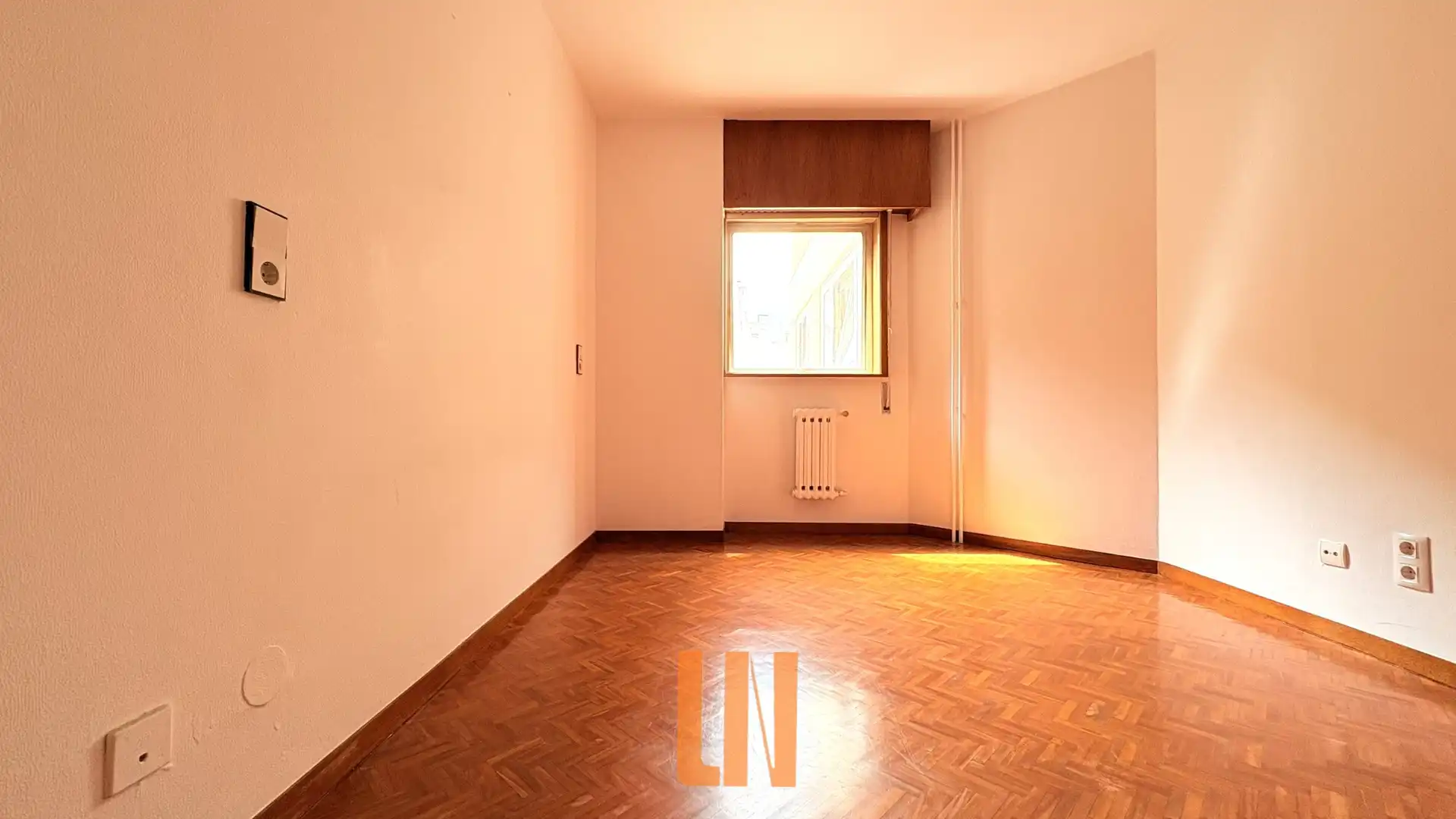 Habitación de Piso en venta en A Coruña Capital  con Calefacción