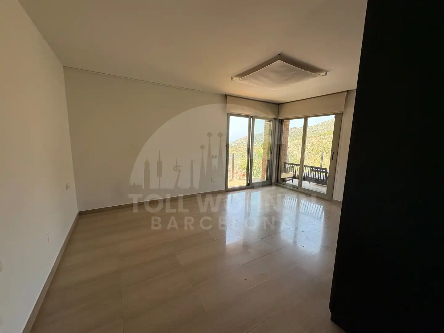 Living room of Detached homes for sale in Castelldefels  with Air Conditioner, Heating and Terrace