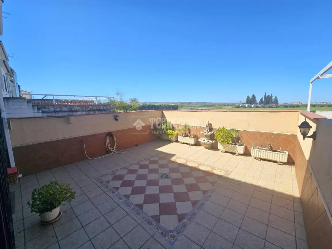 Detached homes for sale in Belicena