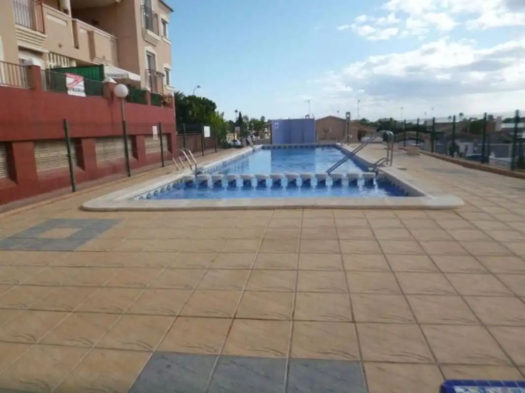 Apartamento con piscina en venta en Daya Nueva, imagen 6