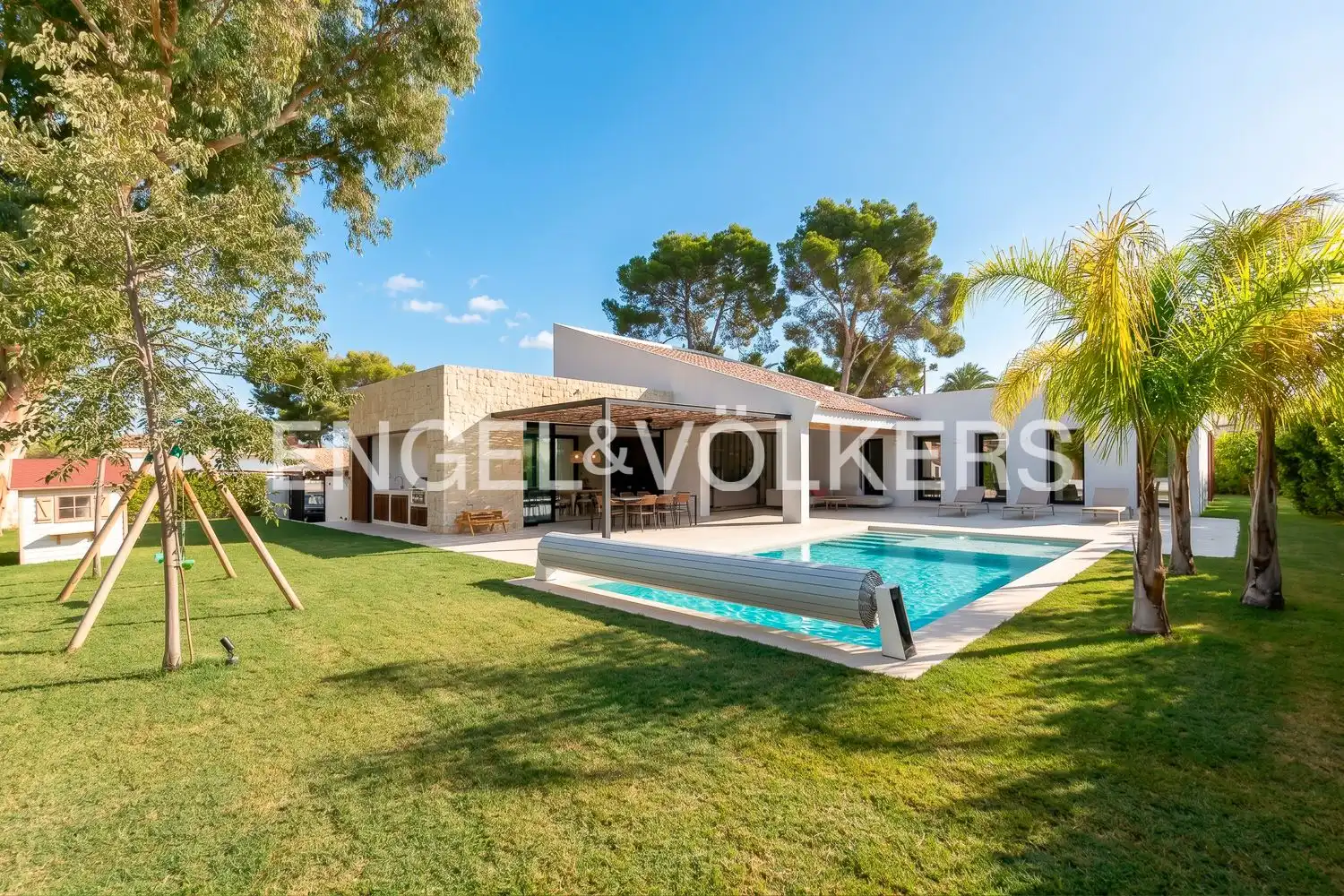 Casa con jardín en venta en Montealegre, imagen 2
