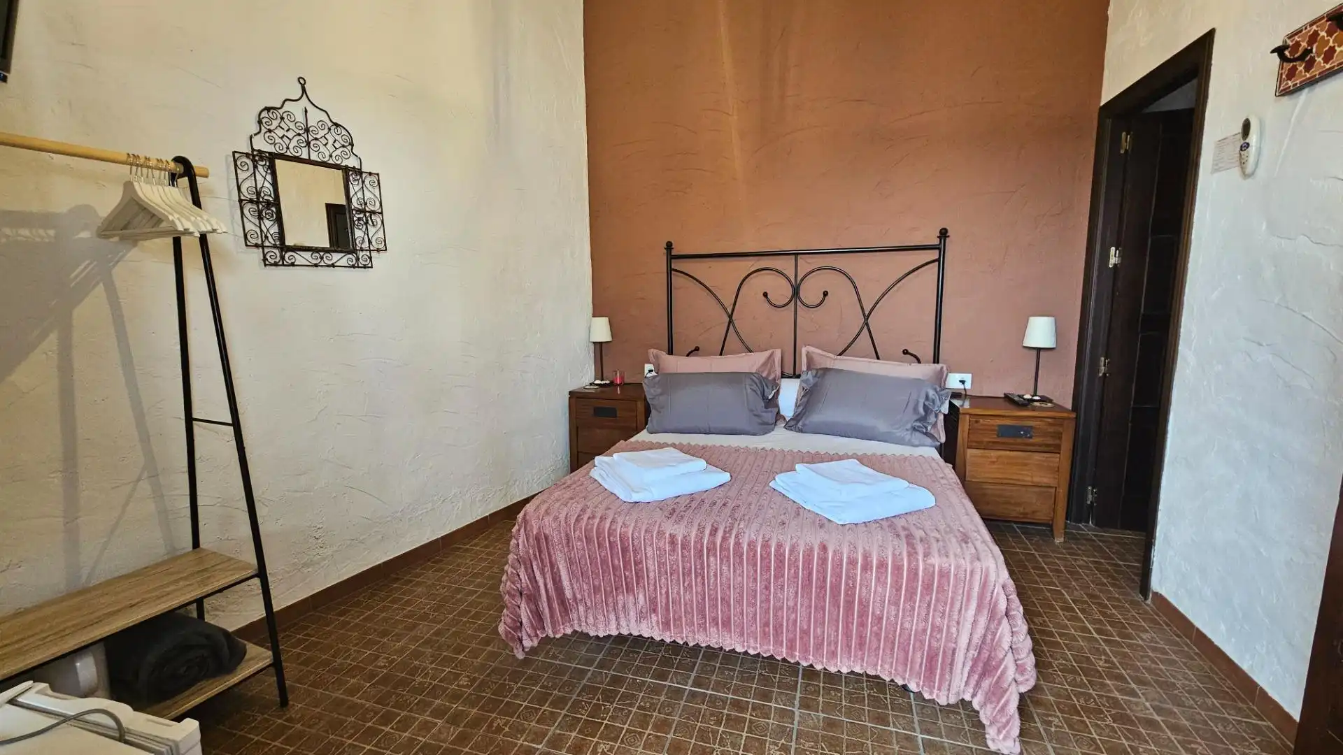 Habitación de Edificio en venta en Almodóvar del Río