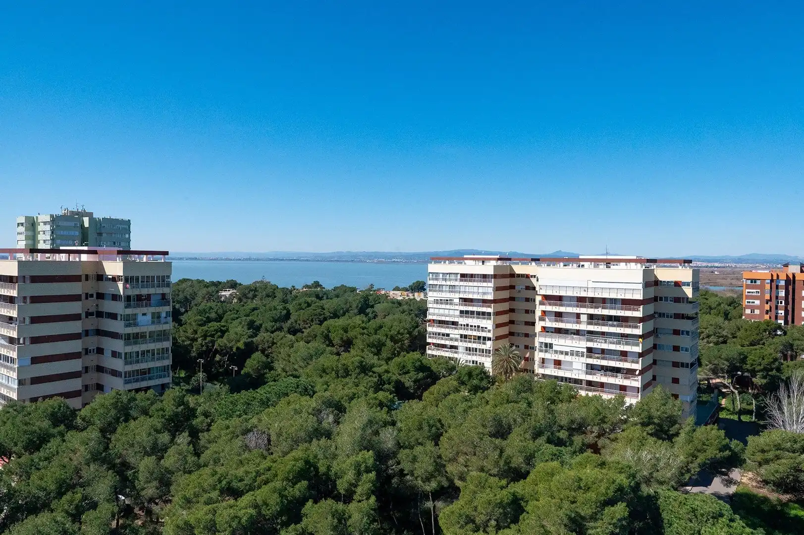 Bedroom of Ground floor for sale in Valencia  with Air Conditioner, Heating and Alarm