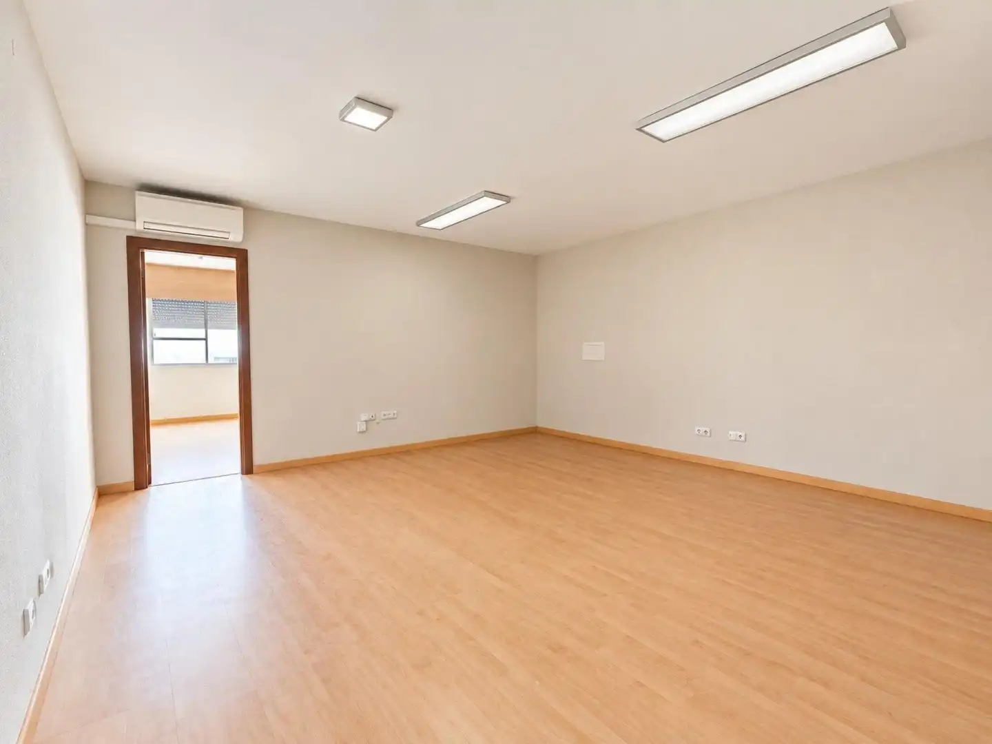 Office space with lift for sale in Centro, imagen 2