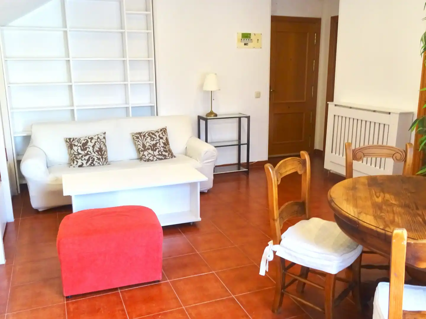 Sala d'estar de Pis de lloguer en Tres Cantos amb Calefacció, Terrassa i Traster
