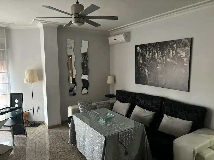 Flat for rent in Calle Palma del Río, 4, Centro ciudad