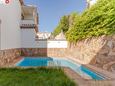 Xalet amb piscina en venda a Paloma