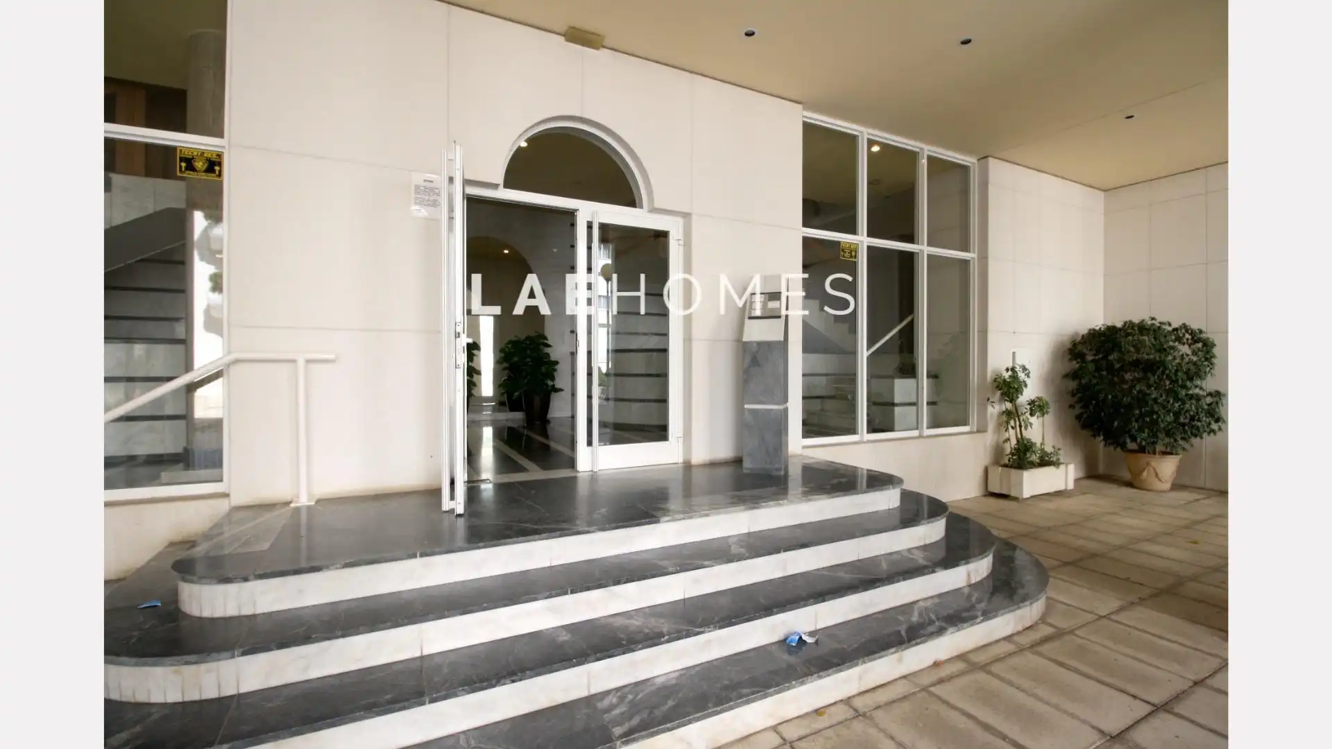 Apartments for sale in Marbella  with Private garden, Terrace and Storage room