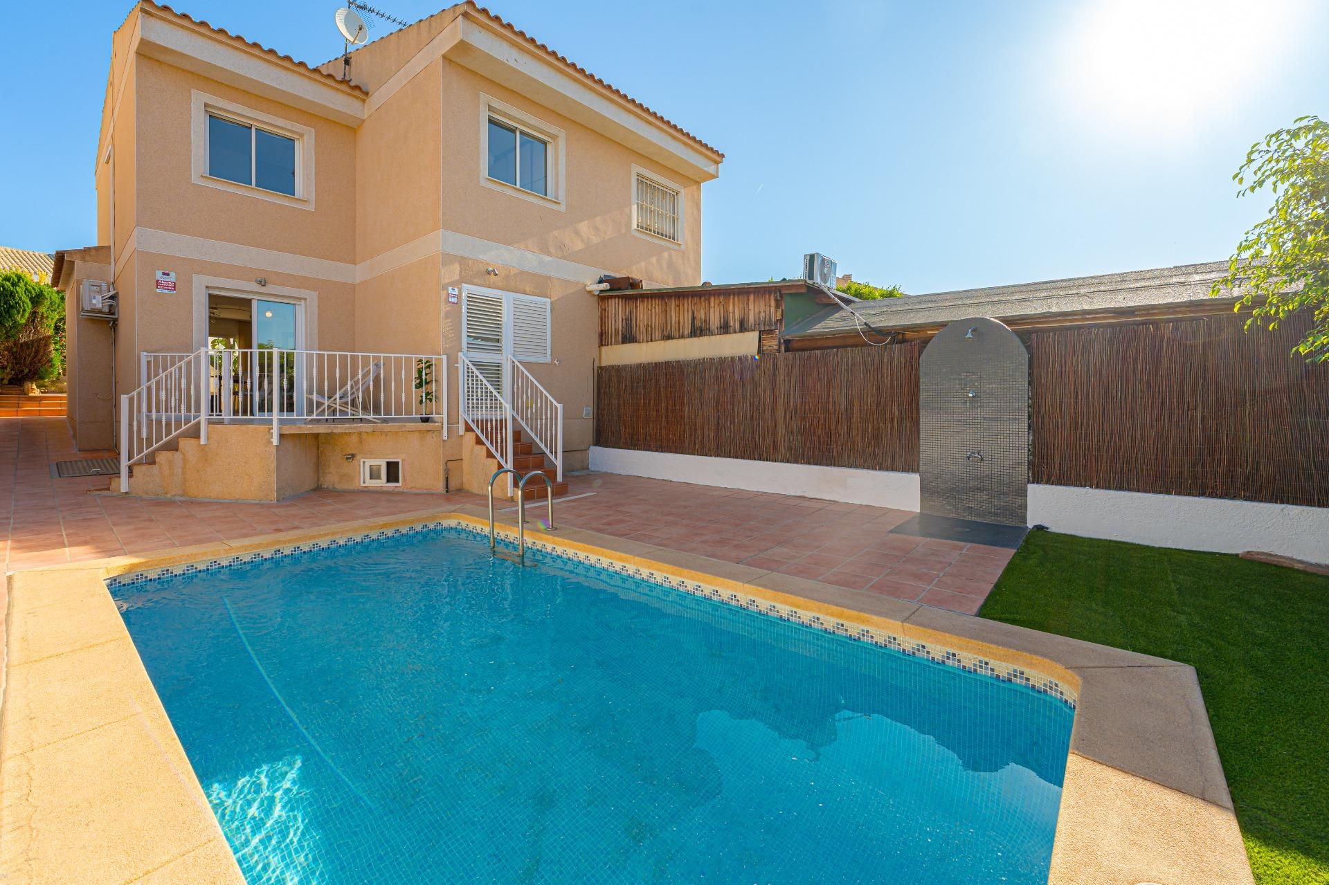 Swimming pool of Single-family semi-detached for sale in La Nucia  with Air Conditioner, Private garden and Terrace