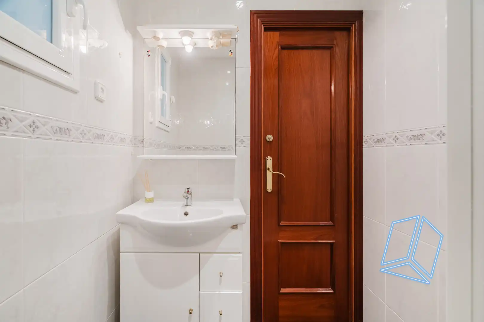 Baño de Piso en venta en L'Hospitalet de Llobregat con Balcón