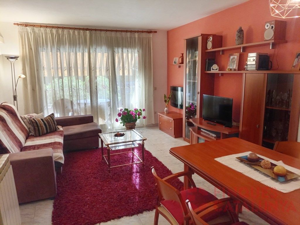 Living room of Flat for sale in Girona Capital