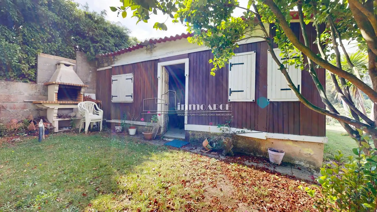 Garden of Residential for sale in Oleiros