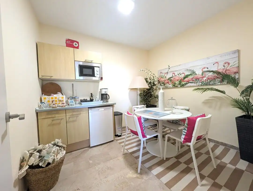 Kitchen of Detached homes for sale in La Alcaidesa  with Air Conditioner, Heating and Private garden