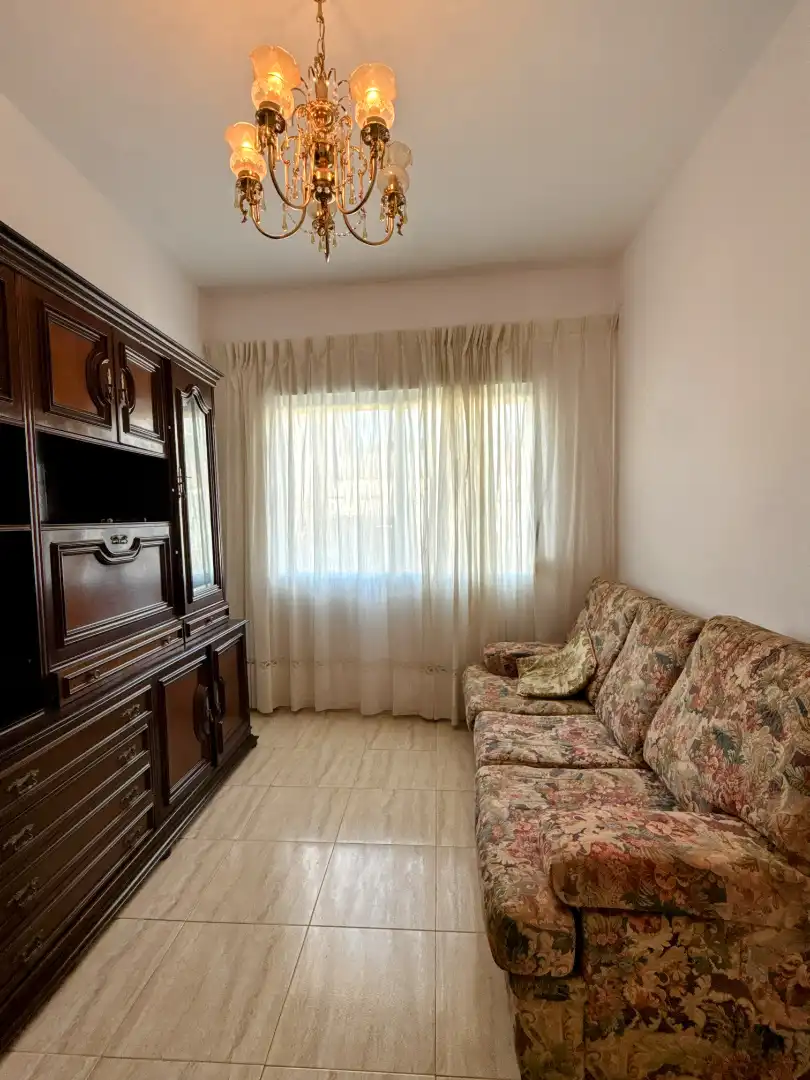 Sala d'estar de Casa o xalet en venda en Carballo amb Terrassa