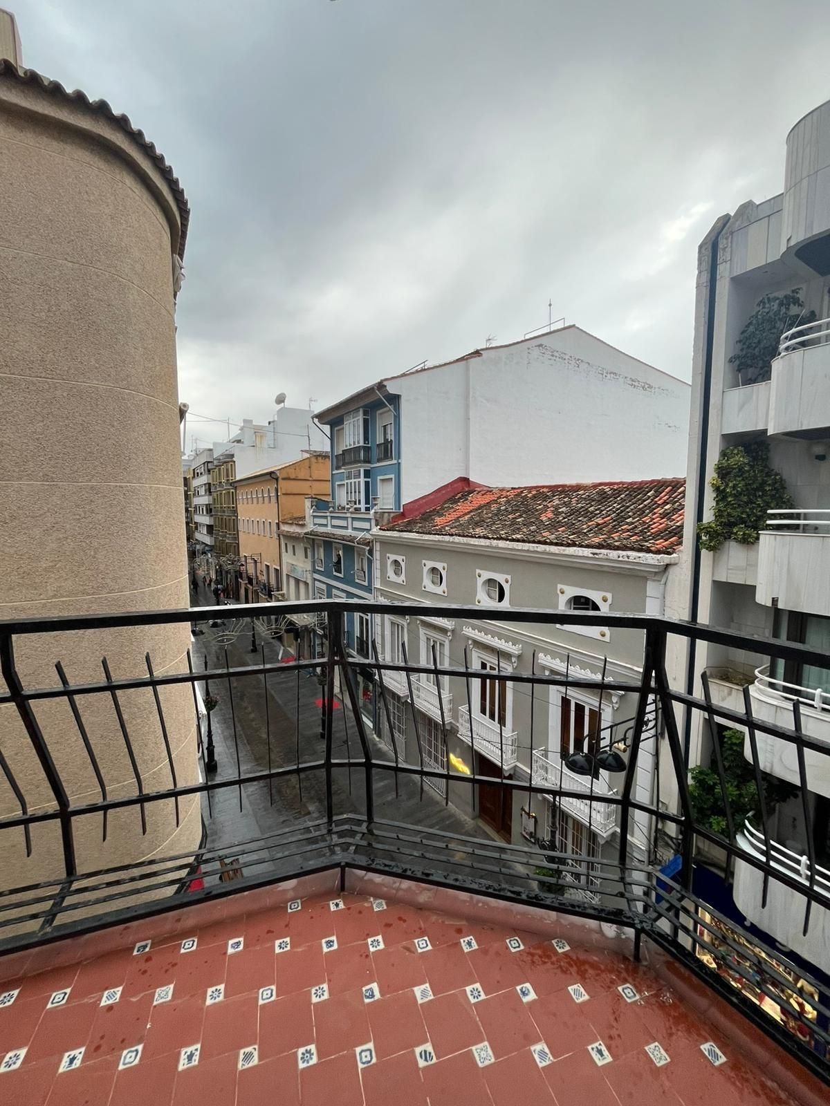 Vista exterior de Pis de lloguer en Gandia amb Balcó