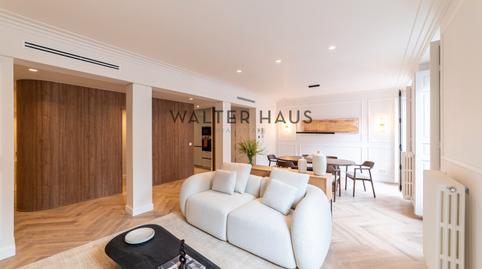 Foto 3 de Pis en venda a Calle de Quevedo, Cortes - Huertas, Madrid