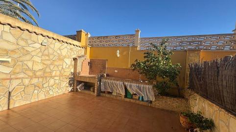 Foto 2 de Casa adosada en venta en Calle Maestro Cabanes Ballester, Onil, Alicante