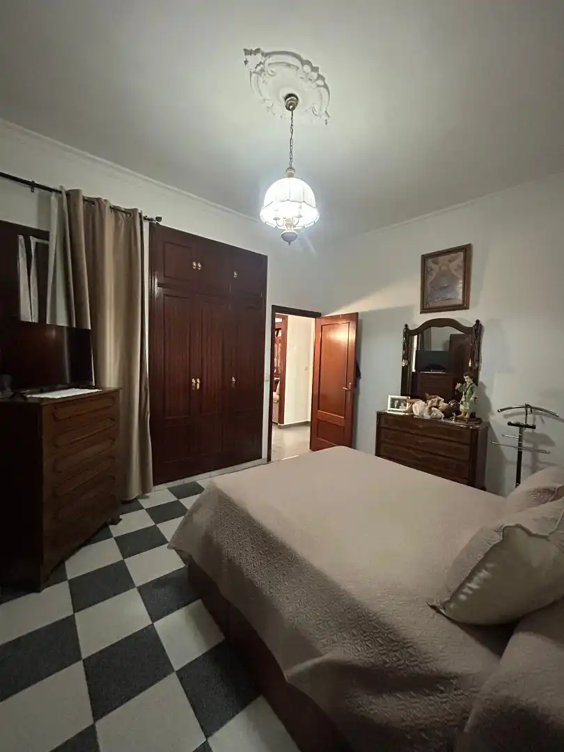 Habitación de Piso en venta en Villaverde del Río con Aire acondicionado, Terraza y Trastero