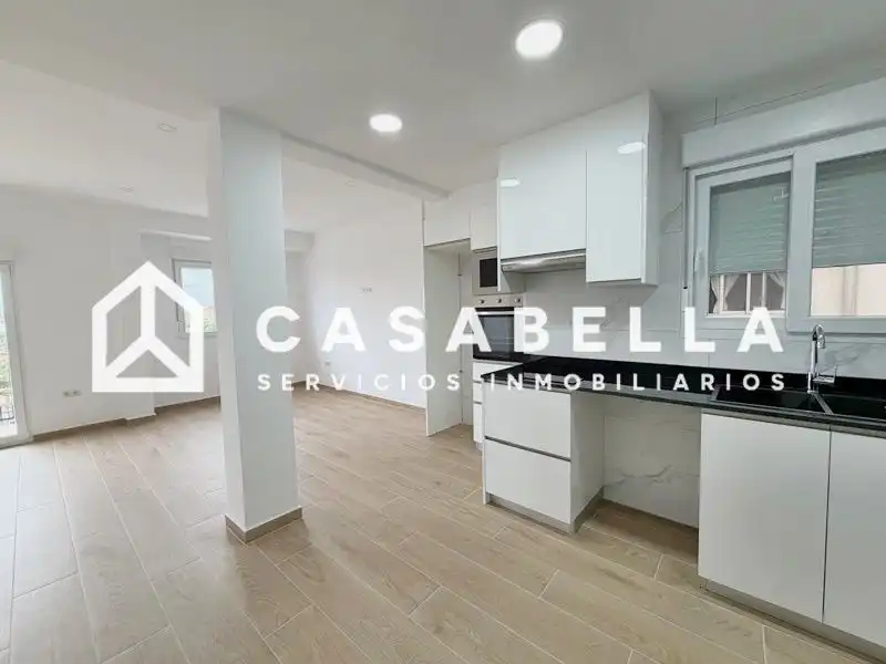 Piso en venta en Cid, Nou Moles