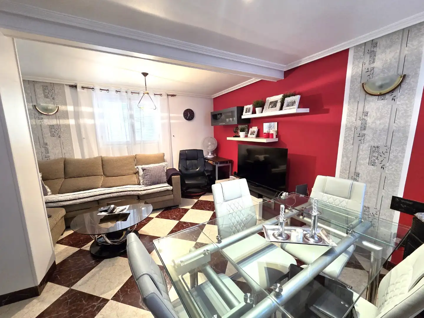 Sala d'estar de Casa adosada en venda en Cardeñajimeno, Burgos